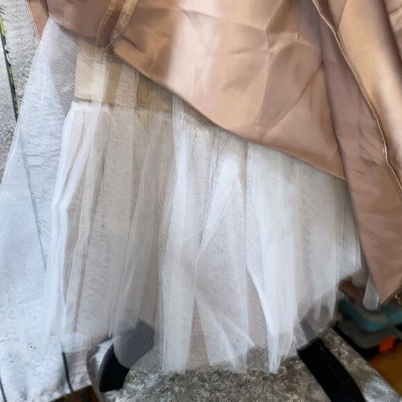 WTOO by Watters & Watters Strapless Champagne with Black Bow Maxi Gown size 2 - Picture 7 of 15